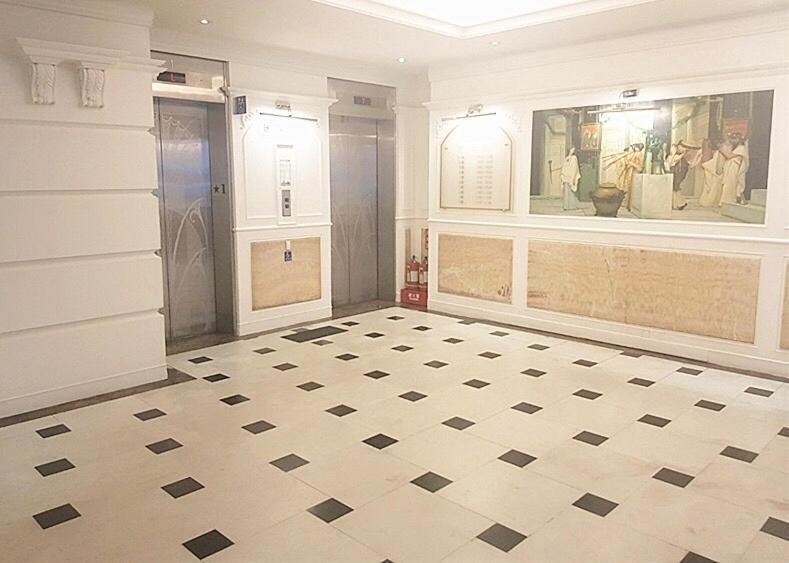 Onetel - Ximen Hotel Zhonghe  Exterior photo