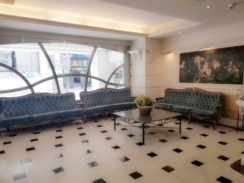 Onetel - Ximen Hotel Zhonghe  Exterior photo